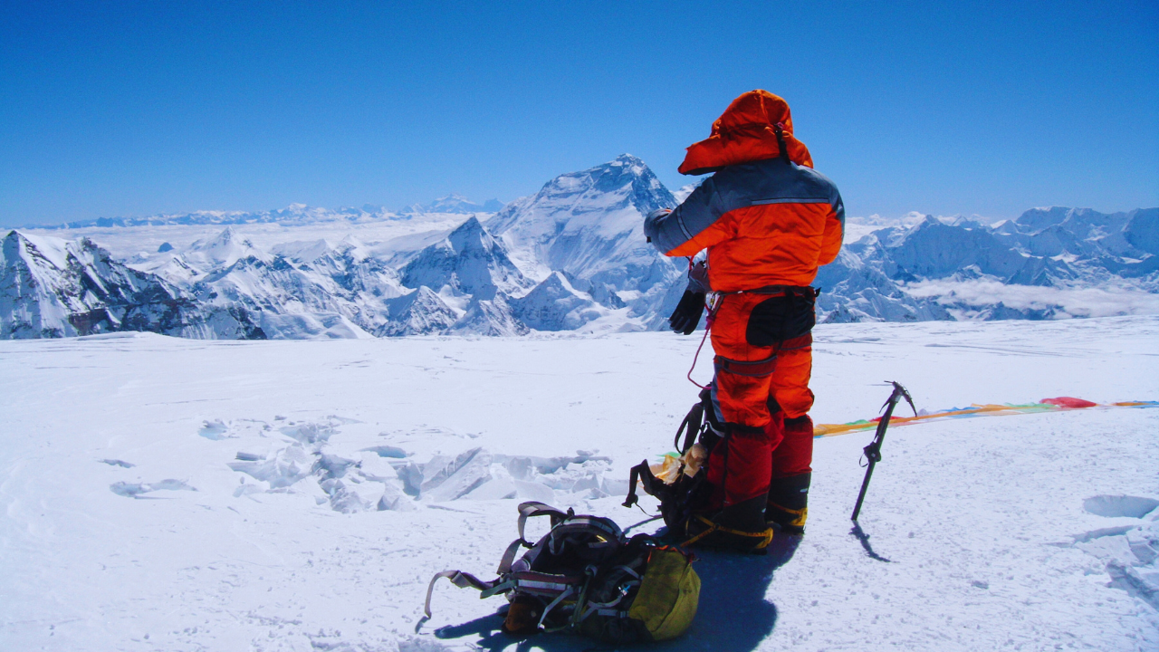 How Long Does it Take to Climb Mount Everest